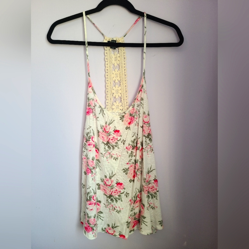 Super cute Floral Racer Back tank, size L, w/ lace accent on the back, like new